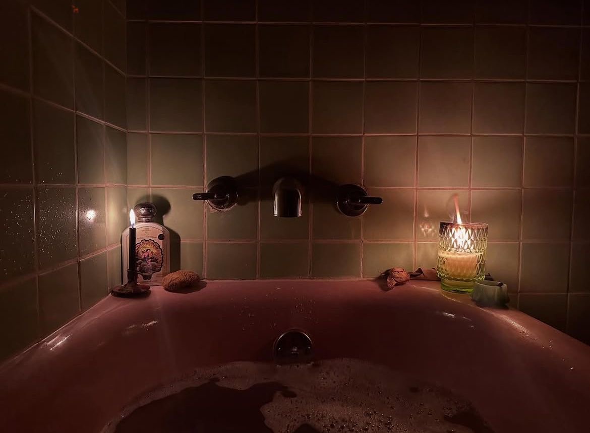 candlelit soak
